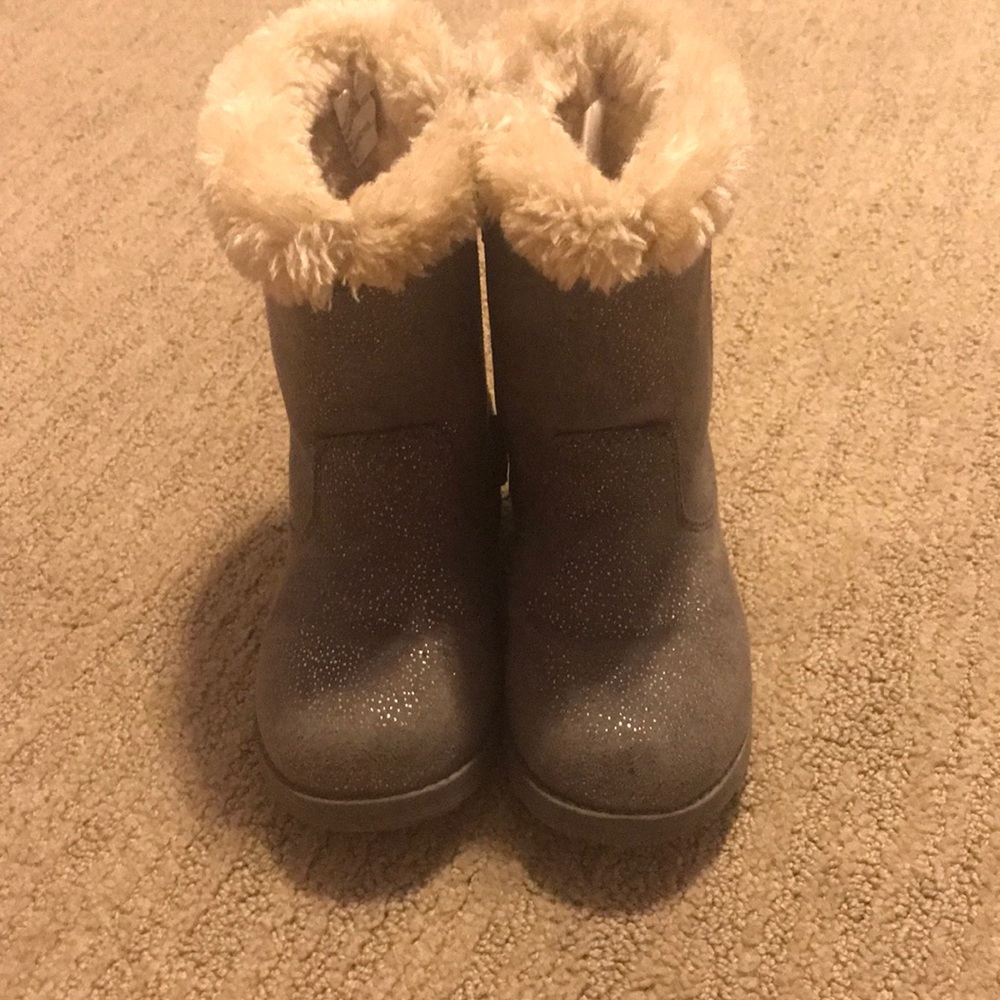 Cat and Jack Little Girls Sparkly Gray Boots